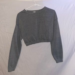 Grey cropped pull over